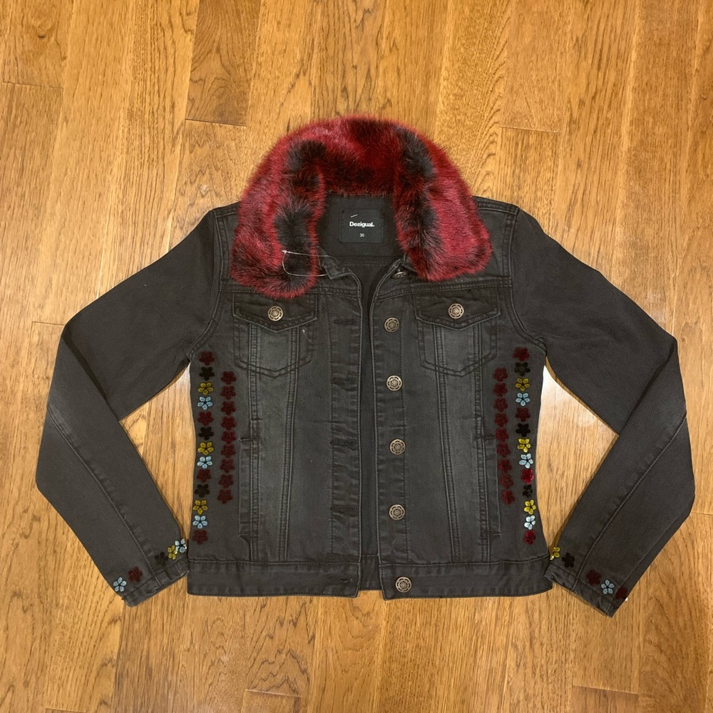 Disigual denim jacket with fur